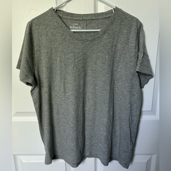 J. Crew Tops - J. Crew NWT Grey Girlfriend Short Sleeve Tee Shirt Size XL